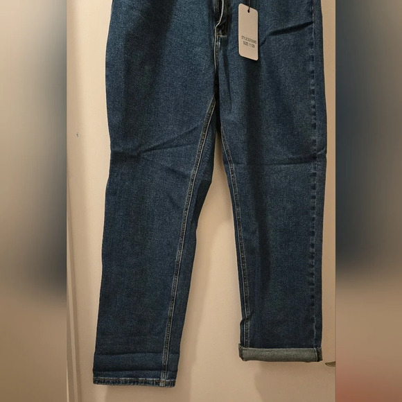 Dark Washed Mom Jeans With Rolled Up Denim - Picture 9 of 13